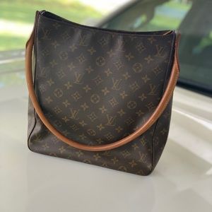 Louis Vuitton Looping GM Handbag